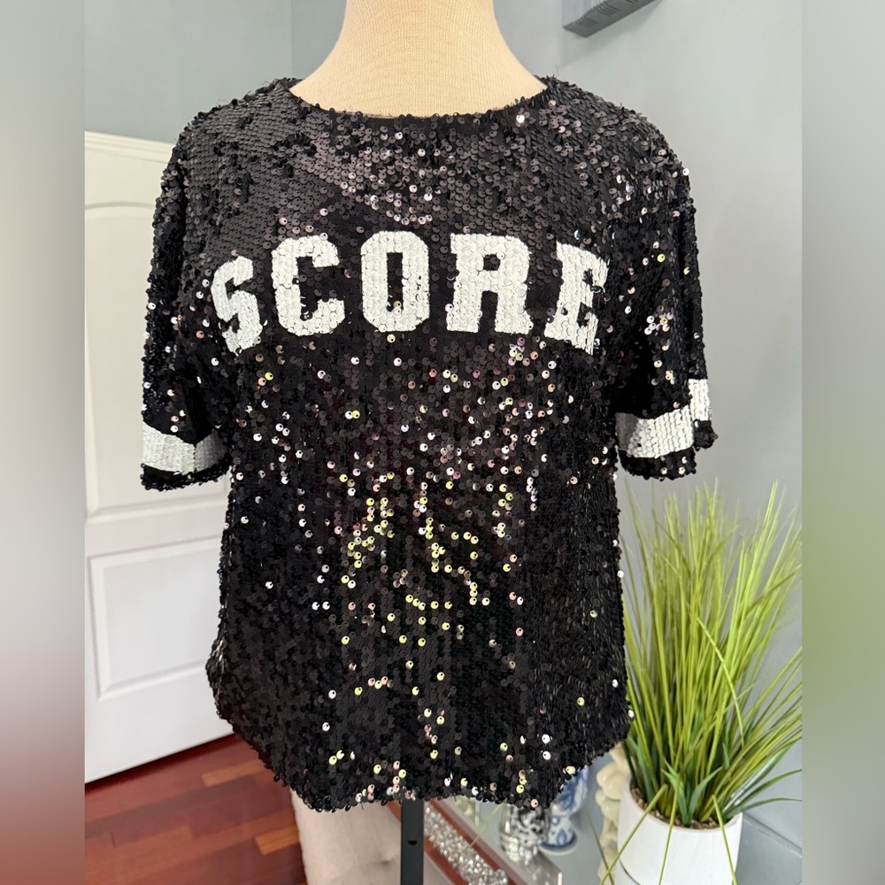 Touch Me Black Sequin Boxy T-Shirt Short Sleeves